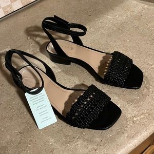 Women's Easy Spirit Evolve Ingrid Ankle Strap Sandal Black Fabric/Leather 6.5